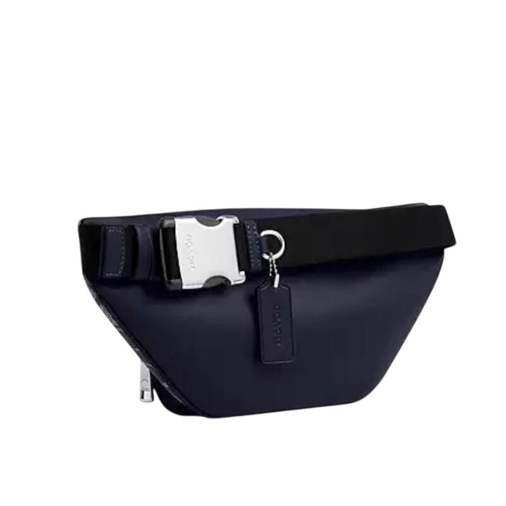Coach Racer Small Belt Bag
In Signature Canvas NWT MSRP $328 - Picture 3 of 4
